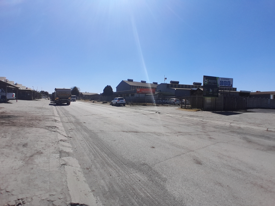 Commercial Property for Sale in Zinniaville North West